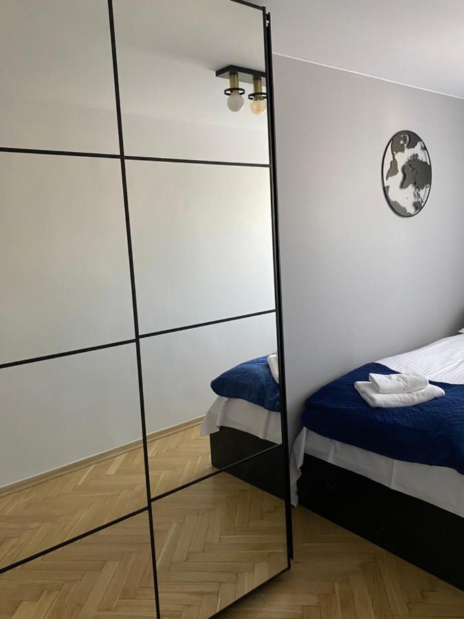 Апартаменти Apartament Emilian Варшава Екстер'єр фото