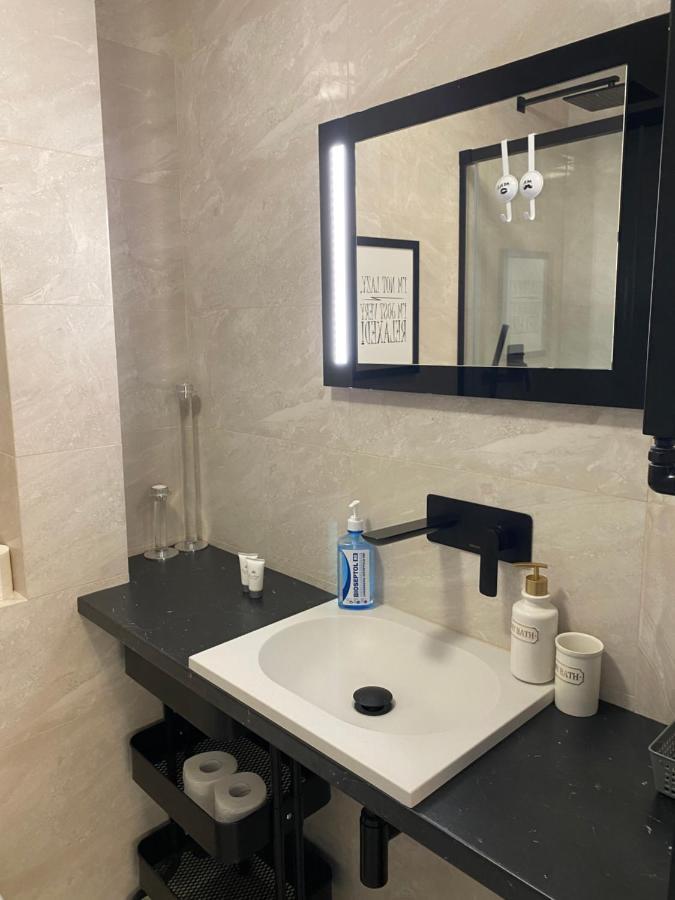 Апартаменти Apartament Emilian Варшава Екстер'єр фото